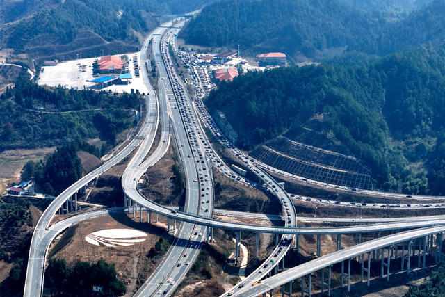 返程高峰、高速、春运、公路、交通