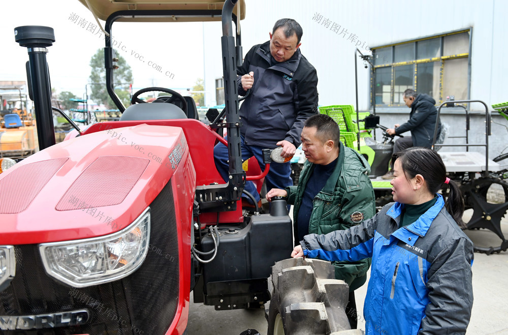 农机 春耕备耕 农机市场 农业 农机销售 春耕生产 农民 公司  市场