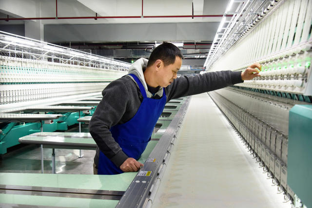 春节  假期  企业  开工上班  服装辅料  开门红