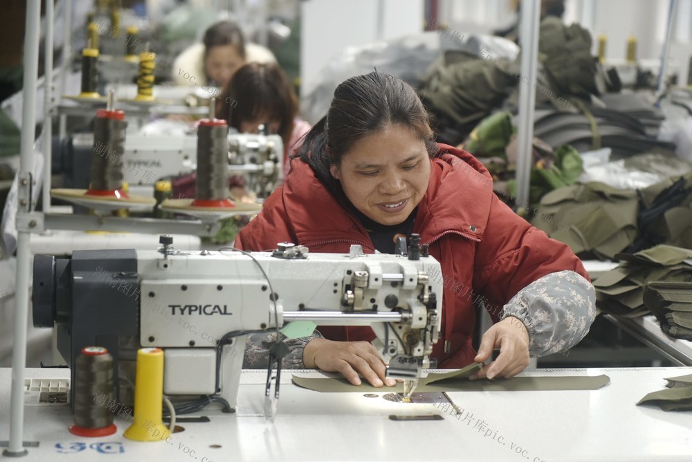 经济  复工  复产  生产  企业  订单  开门红  产业