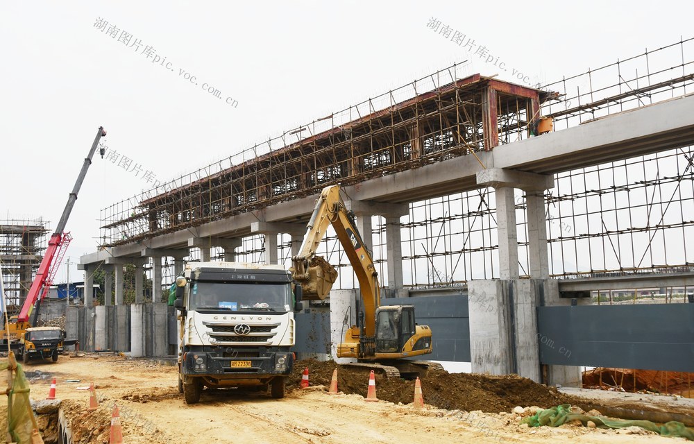 重点项目施工忙