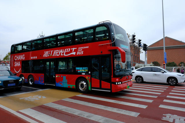 湘江观光巴士上线