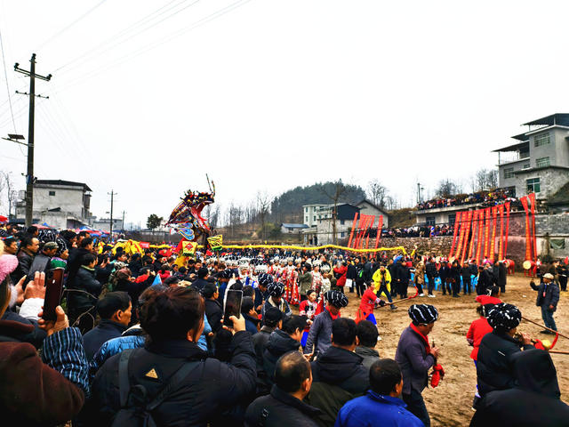 万名苗族   新春元宵  民族交融