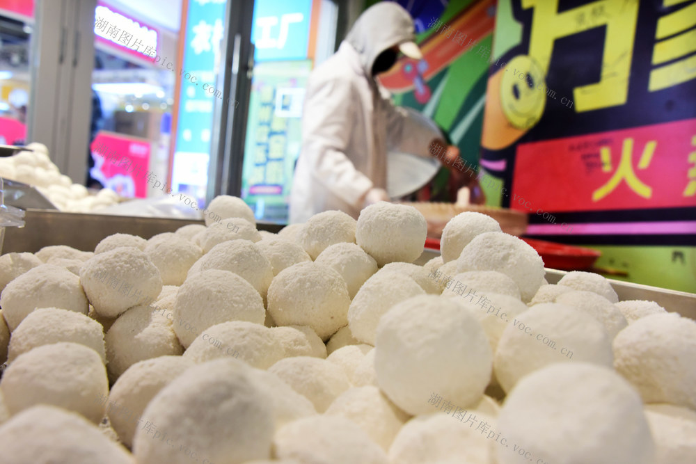 传统文化  元宵节  元宵  食品店  消费者