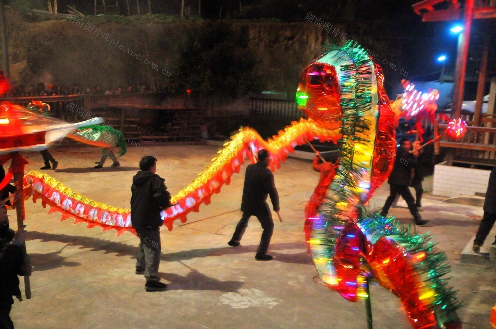 瘟疫  龙灯 平安