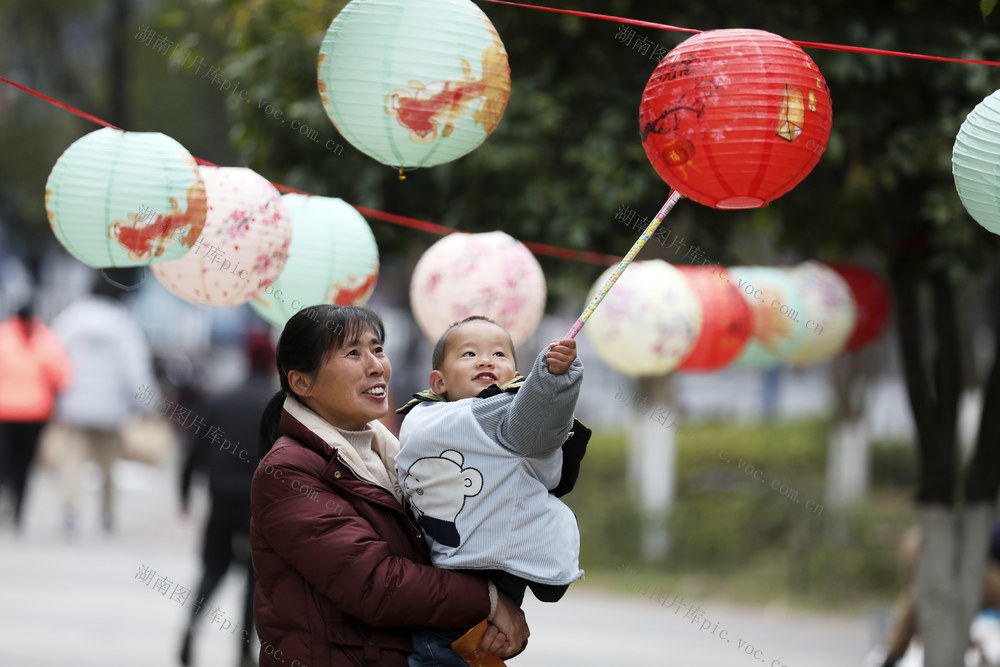 新春 闹元宵 过大年 传统民俗 欢度佳节