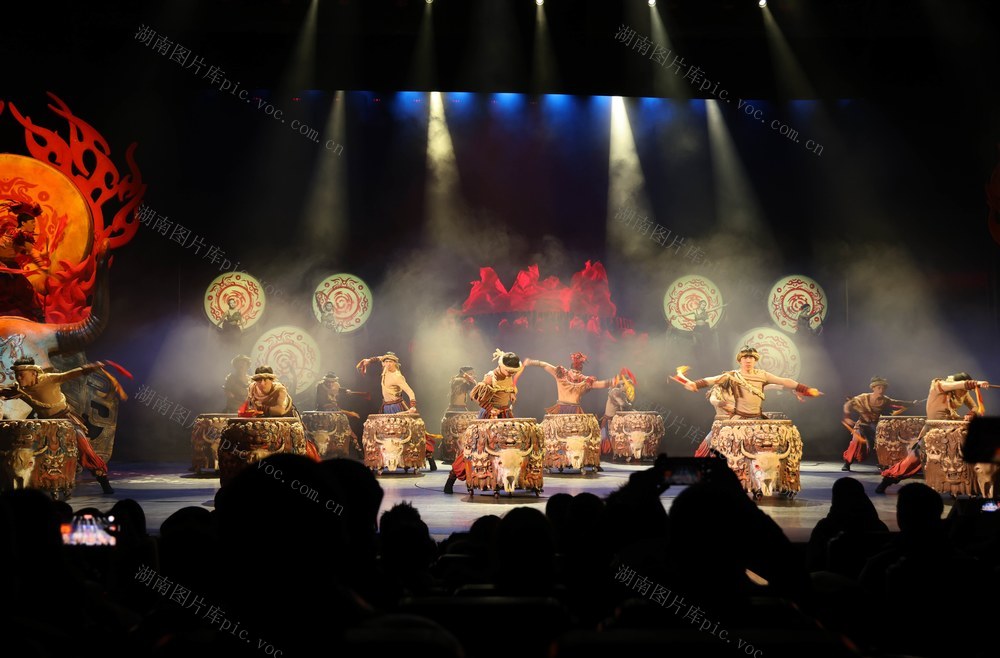 魅力湘西
新春
演出
开门红