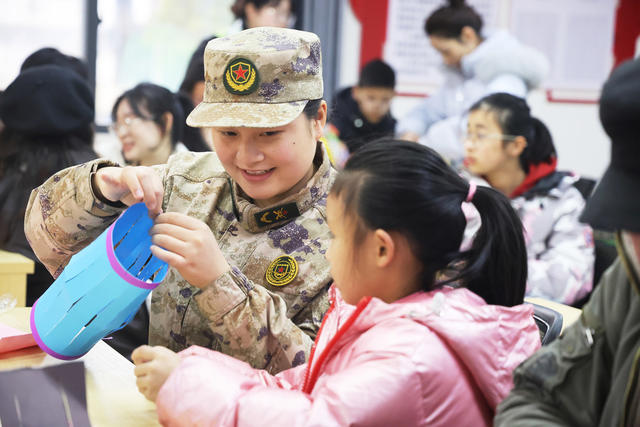 元宵 灯笼 军民 人武部