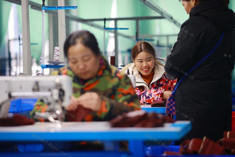 复工复产、生产、企业、产业、赶订单