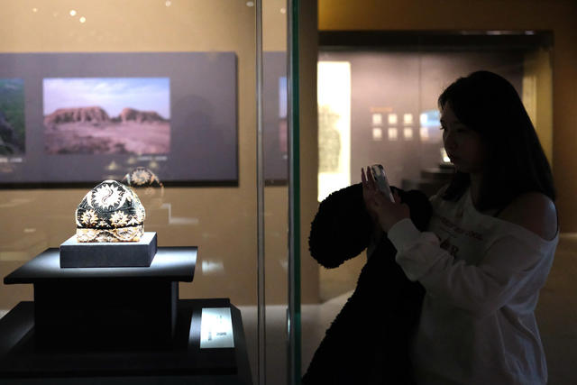 聚宝之盆，新疆文物珍品展