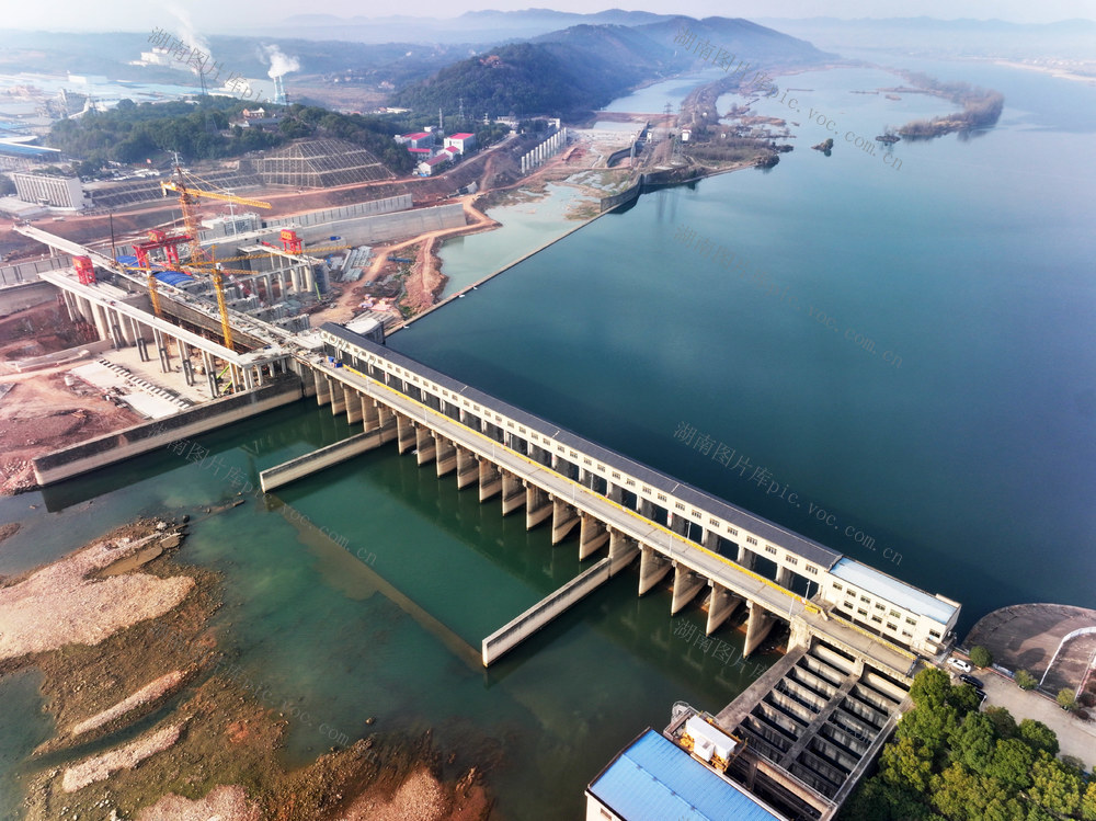 经济建设  交通运输  航道工程  水运项目  决战竣工