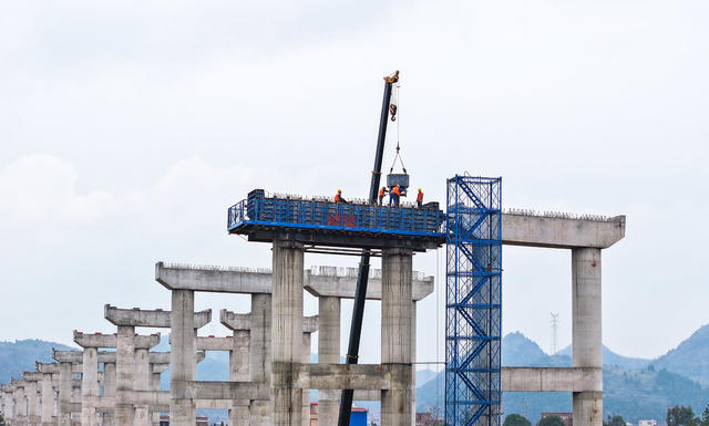 高速  公路  建设  施工
