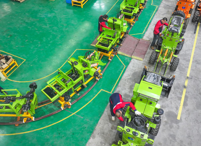 企业
农机
备春耕
开新局
道县