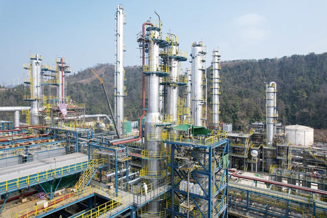 重点项目建设快马加鞭