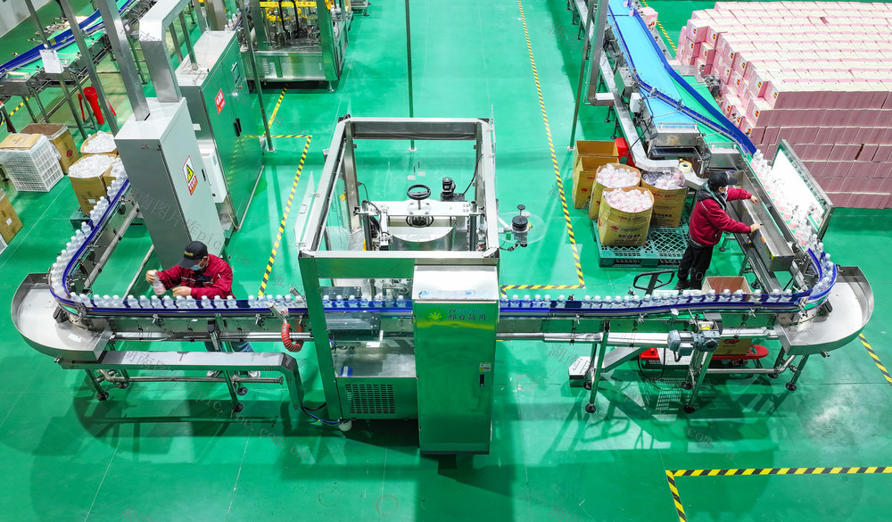 饮用水  矿泉水  产业  富锶  富硒  订单