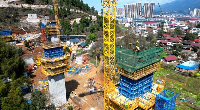 双牌：零道高速施工忙