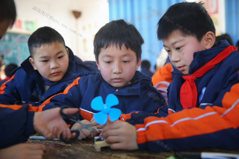 科普 百万行动 双走进 科技教育  科普课程