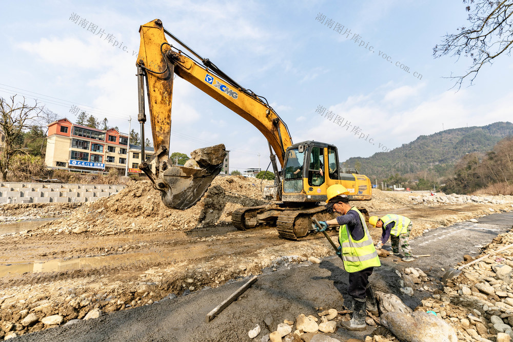 西门口村 修筑河堤 农业生产 防汛抗旱