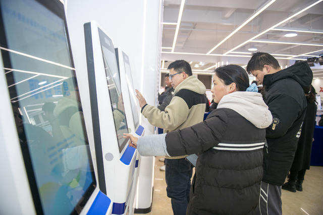 零工市场 就业 招聘会 求职 职位