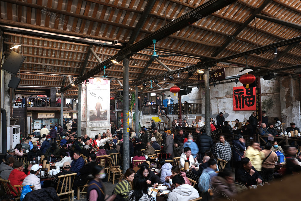 老茶馆，人气旺，东茅街茶馆