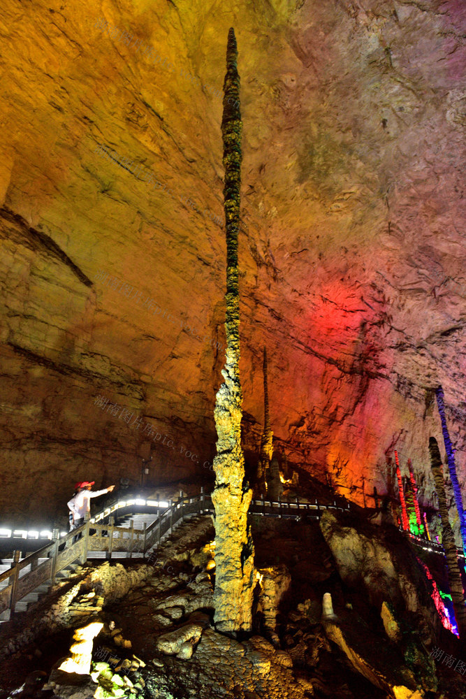 黄龙洞
定海神针
