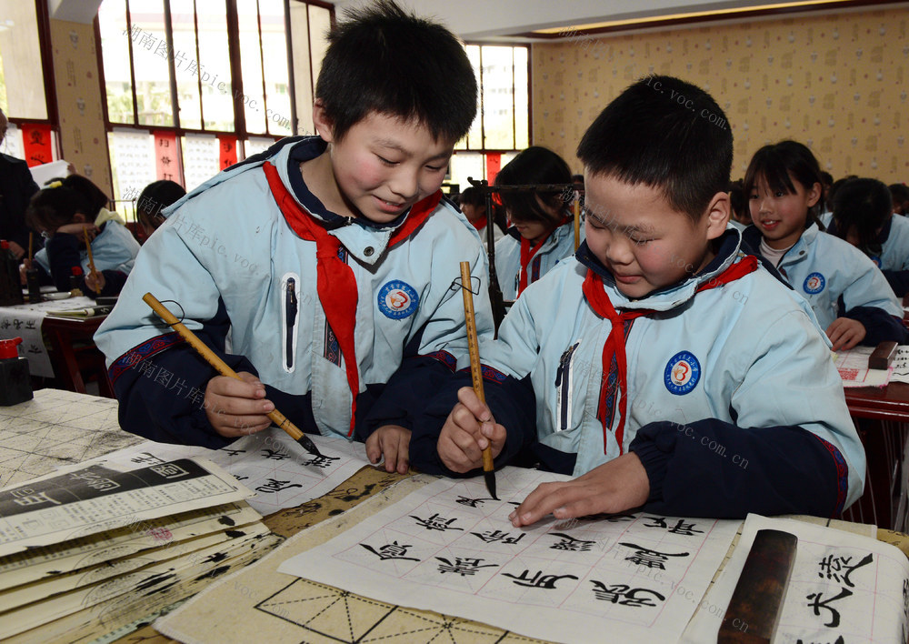 书法 学生 故事 练习 技艺