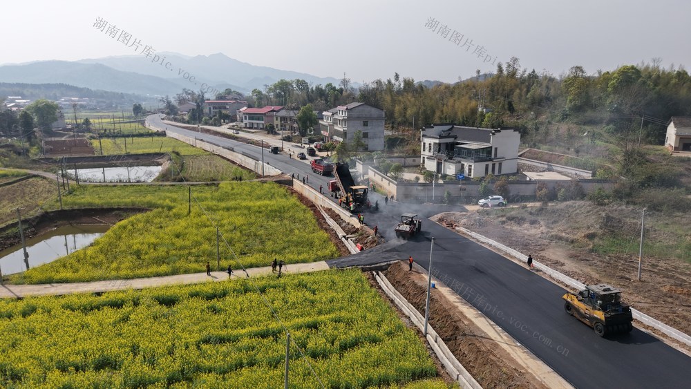 四好公路  农村  乡村振兴  产业发展  旅游  交通  