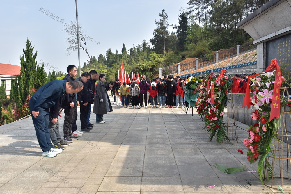 清明祭英烈拉练