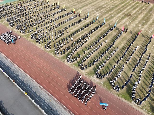 体育、课间、运动、体育课、锻炼