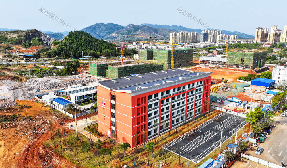 民生  工程  教育  建设  学校