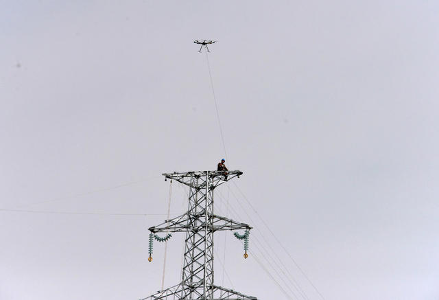 经济  电力供应  线路改造  高压线  铁塔