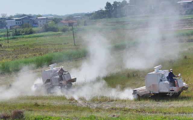 土壤  改良  提质增效  粮食生产 
 调酸  耕地