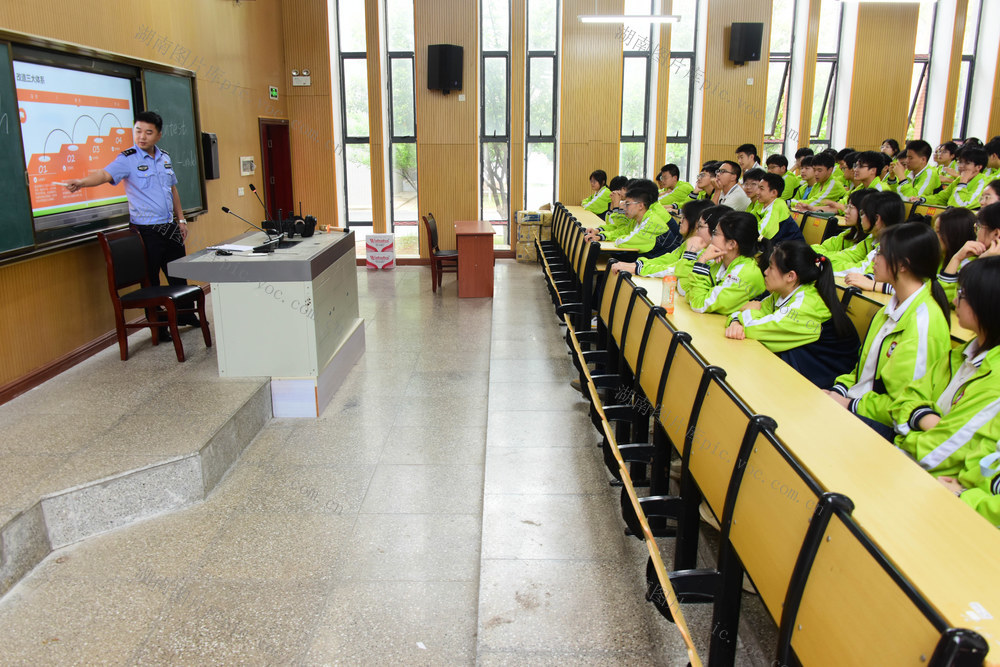 未成人保护  校园霸凌  性侵害  法律知识  防范技巧