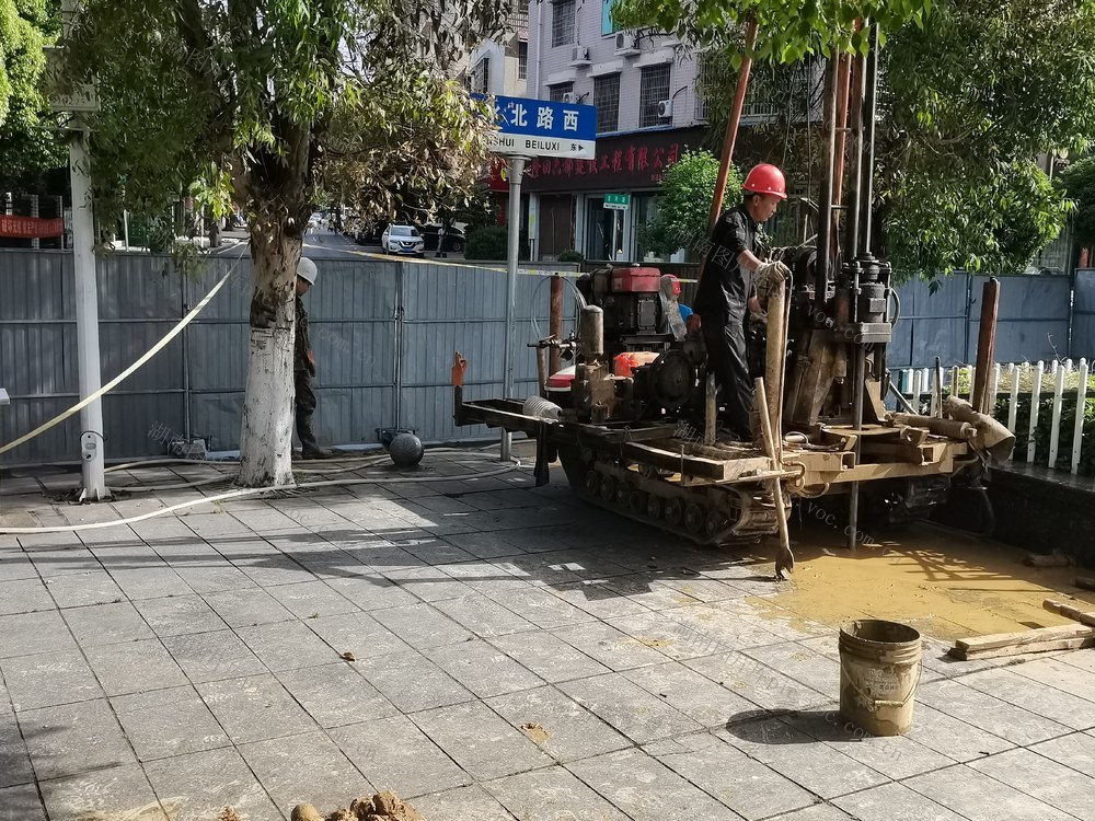 汗洒“五一”书写幸福