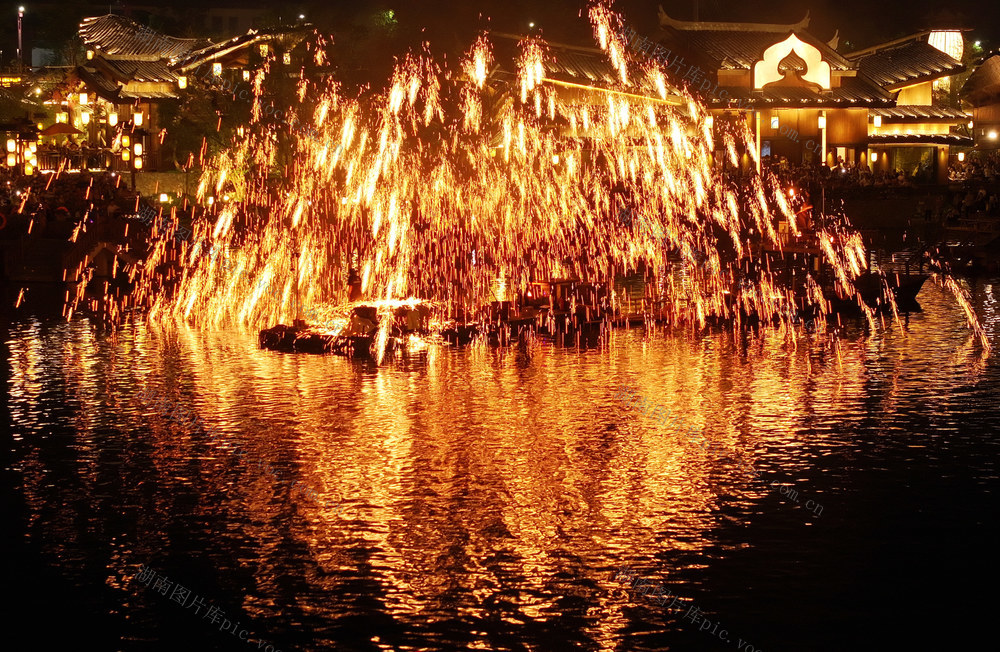 五一  旅游 客流 高峰 南岳 