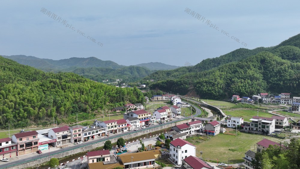 村口貌囗如囗画