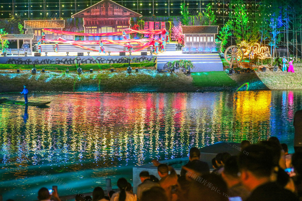 湖南，龙山，湖北，来凤，五一，酉水河，演出，酉水飞歌，土家族