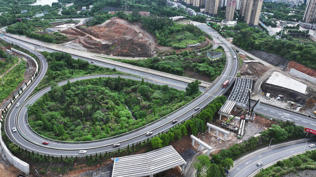 航拍   G4   京港澳  高速   郴州互通   改造  现场  跨线天桥  拆除工  扩建工程 
