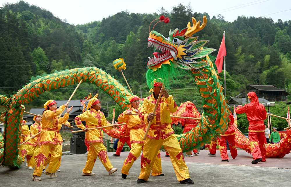 乌饭节，四月八，民俗，传统佳节，节庆，瑶族，舞龙，耍狮，瑶寨，游客，舞 