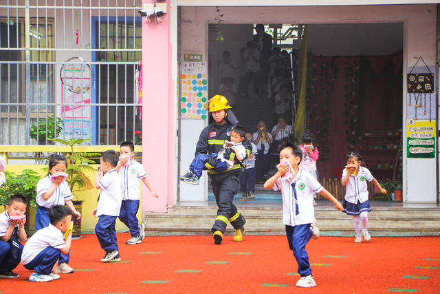 消防 演练 校园 安全 教育