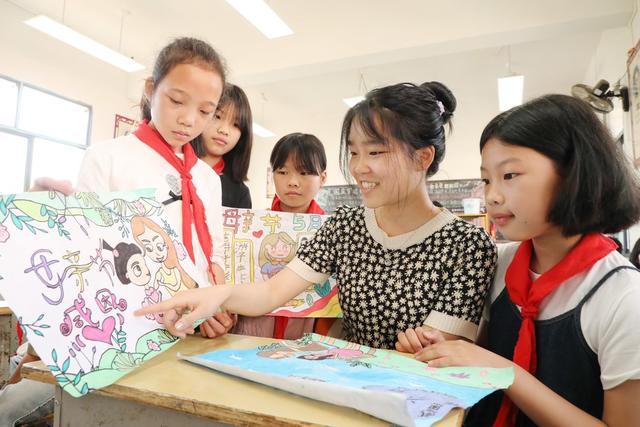    巧手绘妈妈      感恩“母亲节”