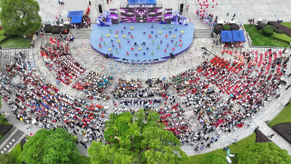 广场舞 全民健身 文化活动 运动 