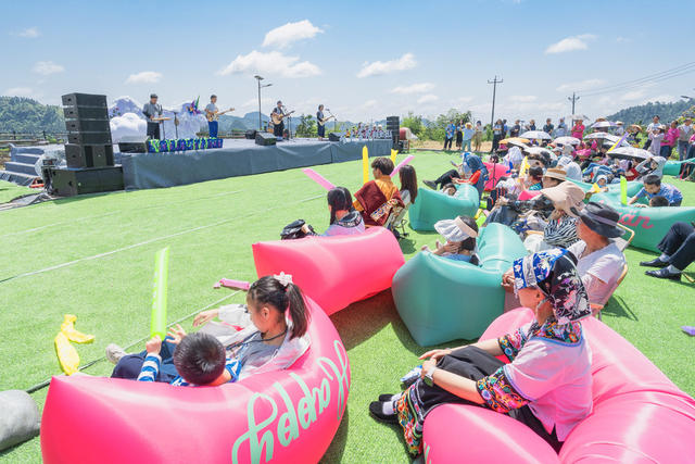 2025云上夯坨非遗乡村音乐会  以音乐圈粉 
 以美食留客