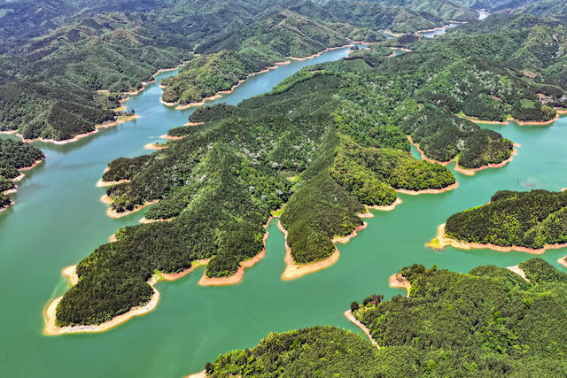湿地 水库 生态 山水 群山