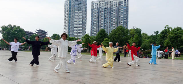 全民健身  动起来