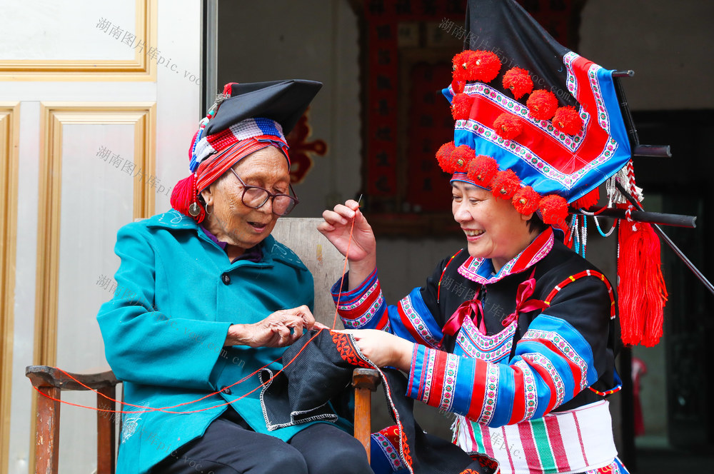 瑶绣  传承  非遗  增收