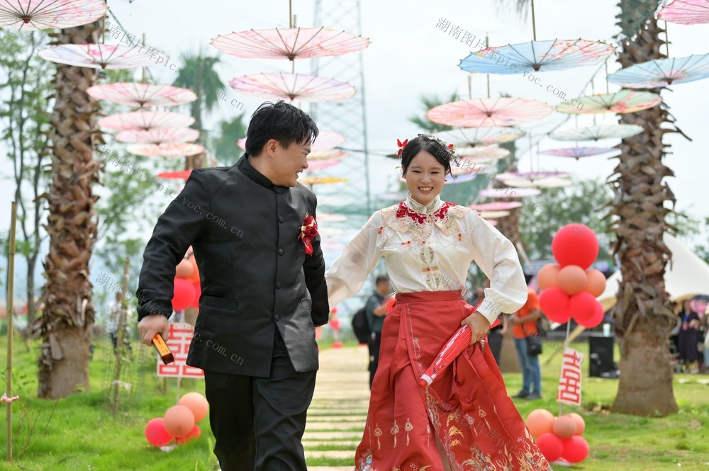 水府庙  传统  集体婚礼  传统  山水  浪漫