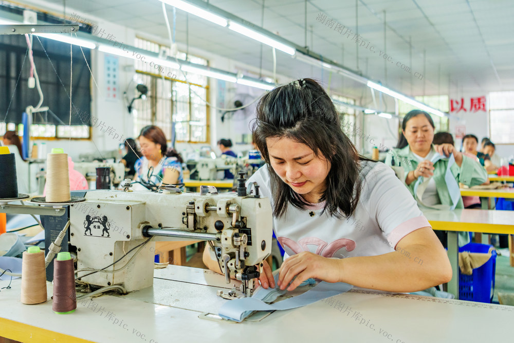 民营企业  农民就业