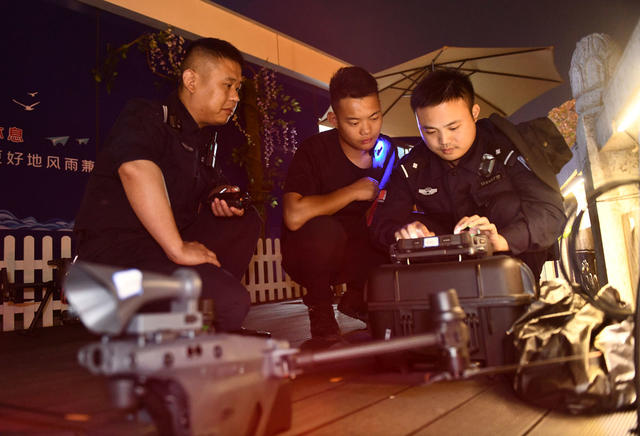 空中快警
道县