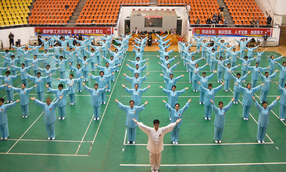 嘉禾：健身气功展风采